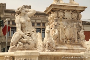 Fontaine de Neptune, Messine