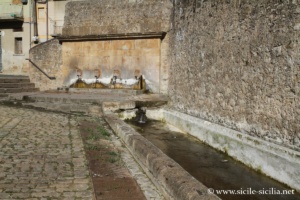 Fontaine de Canali, Piazza Armerina