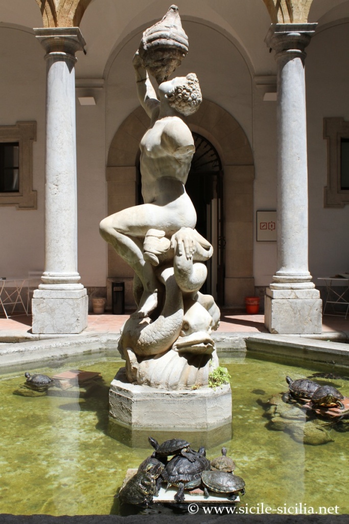 Fontaine du Triton, musée archéologique de Palerme