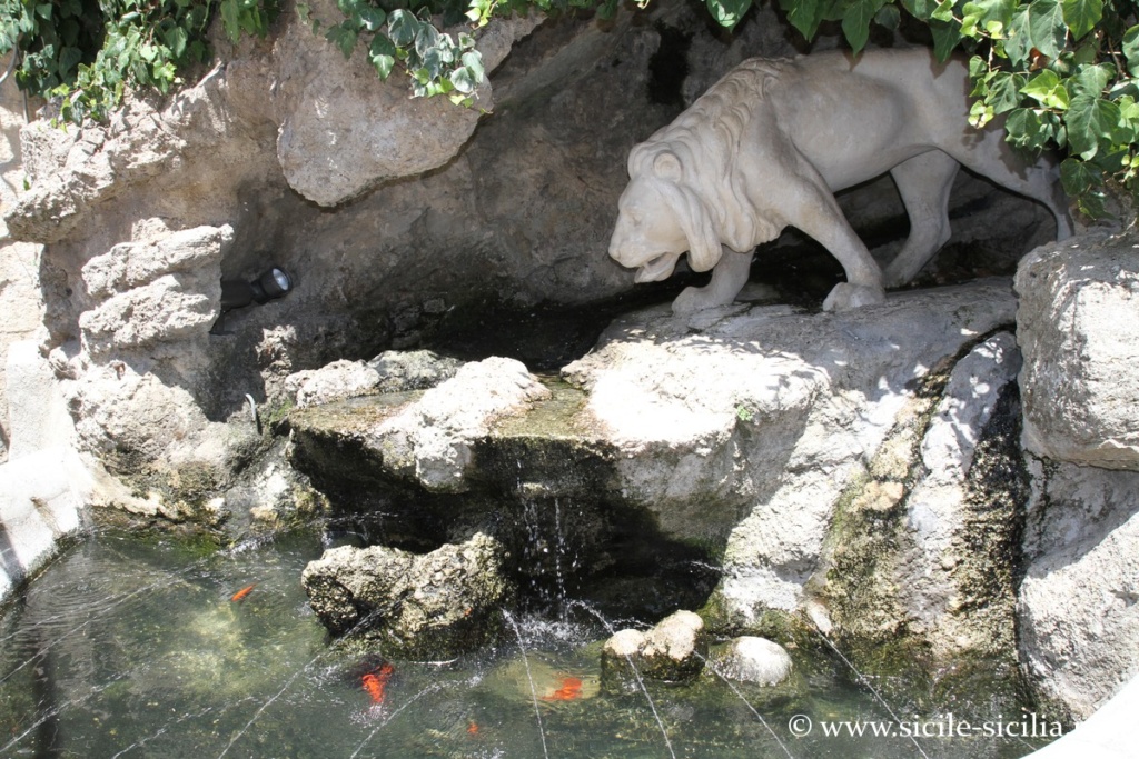Fontana del Leone, Gangi