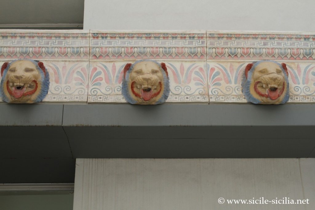 Lions du fronton du temple de la Victoire, Himère, musée archéologique de Palerme