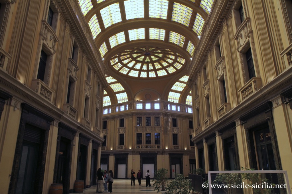 Galerie Victor-Emmanuel III, Messine