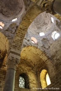 Intérieur de l'église San Cataldo à Palerme