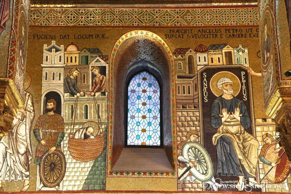 Mosaïques des murs extérieurs de la Chapelle Palatine de Palerme