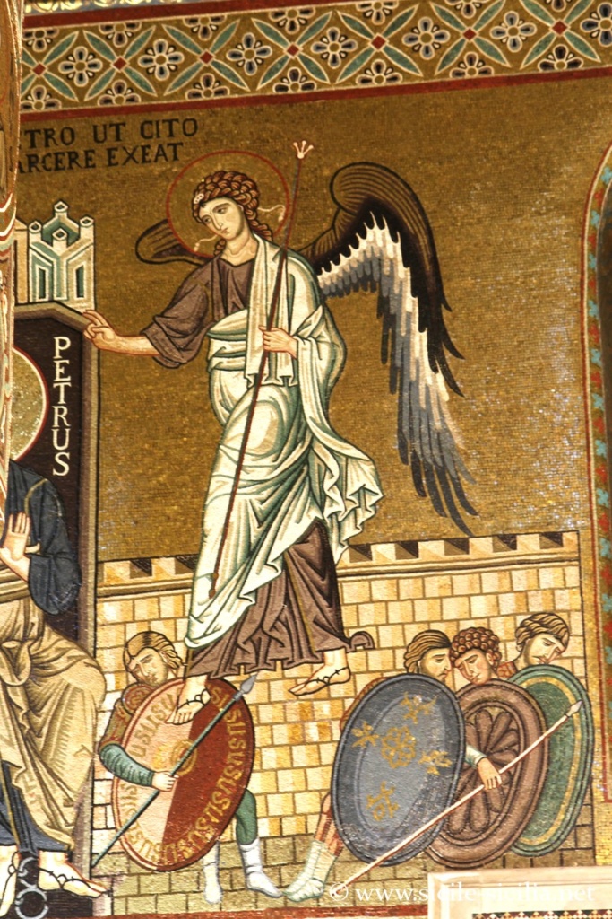 Mosaïques des murs extérieurs de la Chapelle Palatine de Palerme