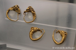 Ors de la nécropoles de Tyndaris, musée archéologique de Palerme