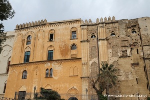 Façade du Palais des Normands à Palerme