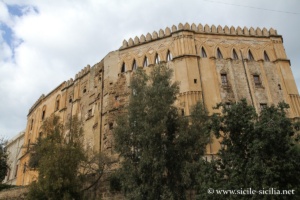 Façade du Palais des Normands à Palerme