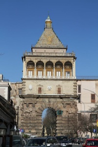 Foto della Porta Nuova di Palermo