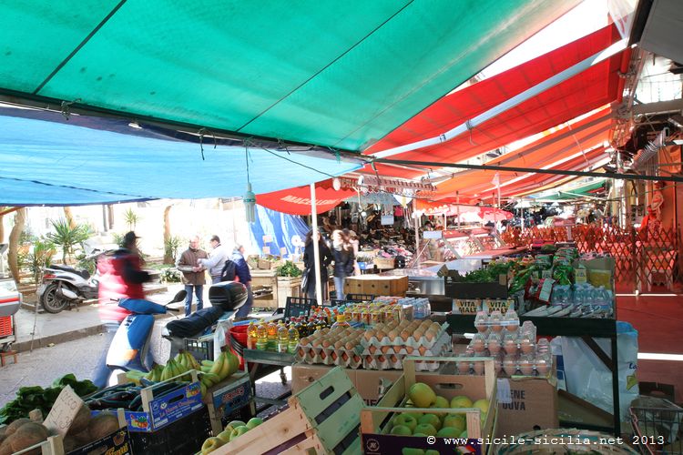 Quartier et marché Ballaro à Palerme