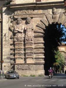Foto della Porta Nuova di Palermo