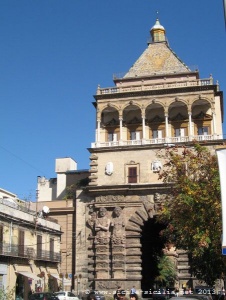 Foto della Porta Nuova di Palermo