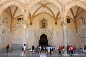 Portique de la cathédrale de Palerme