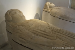 Sarcophages phéniciens de Pizzo Cannita, musée archéologique Salinas, Palerme