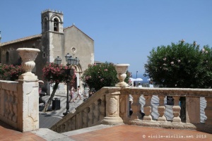 Piazza IX Aprile, Taormina