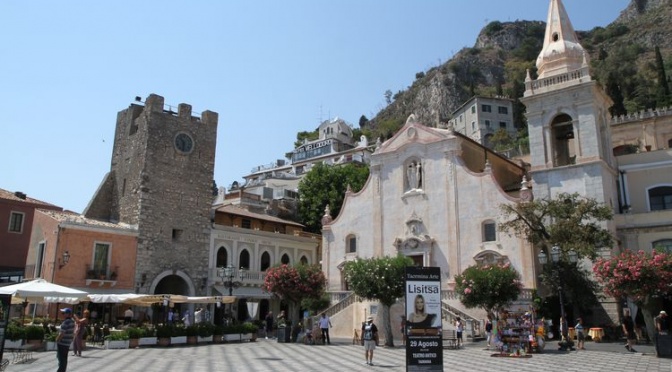 Taormine, piazza 9 aprile