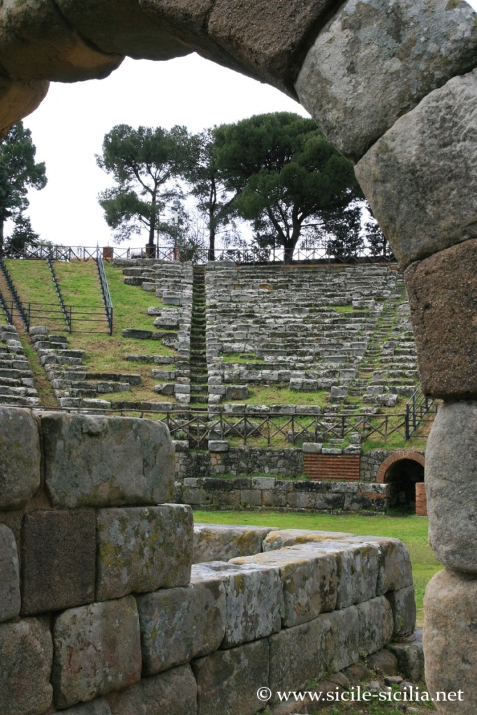 Théâtre grec de Tyndaris