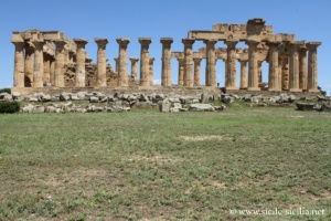 Temple d'Héra (E), Sélinonte