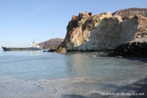 Côte de Vulcano, Îles éoliennes