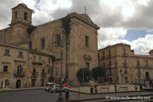Piazza Buglio, San Tommaso, Mineo
