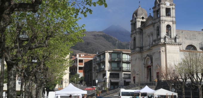 Zafferana Etnea, vue sur l'Etna