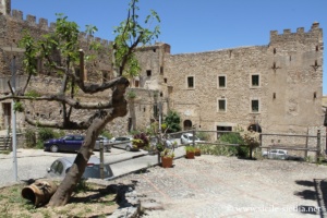 Château de Beccadelli à Marineo, Sicile